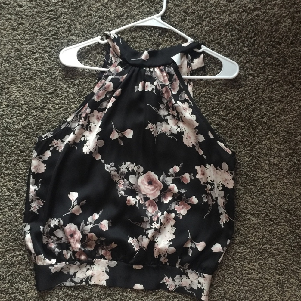 [ fashion magazine ] Floral blouse